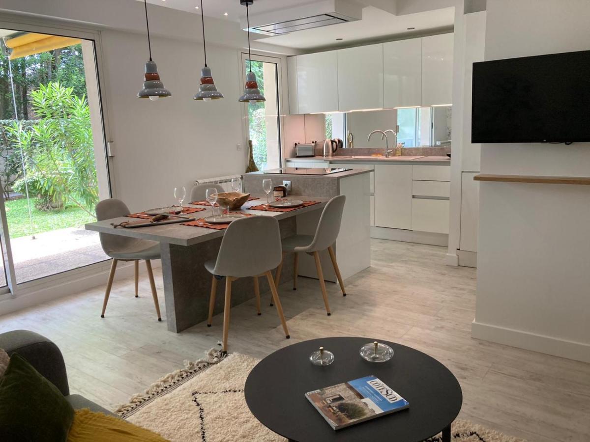 Superbe Appartement Avec Jardin Saint Charles Biarritz Eksteriør billede